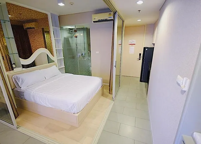 Boonrumpa Condotel ホテル 3*